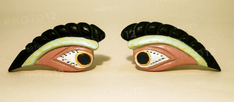 Maltese Boat-eyes