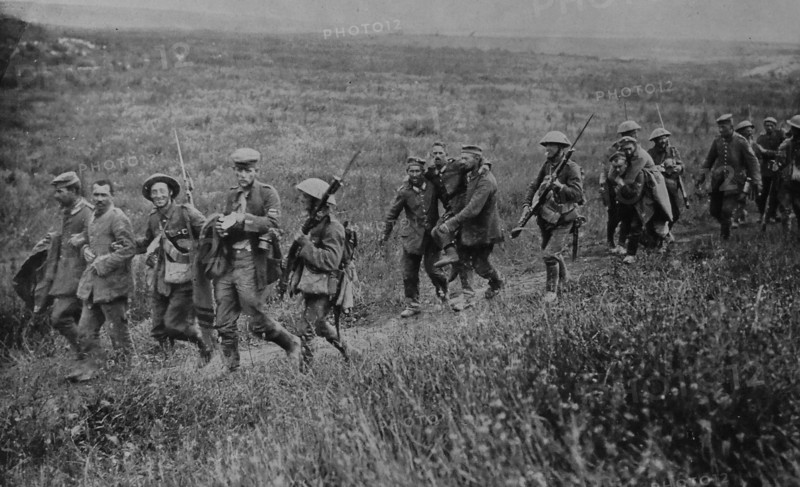 German prisoners of war in Boiselle, France.