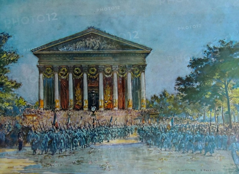 The victorious French army returns at the end of WWI