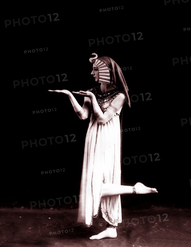 Portrait of Russian dancer Lubowska