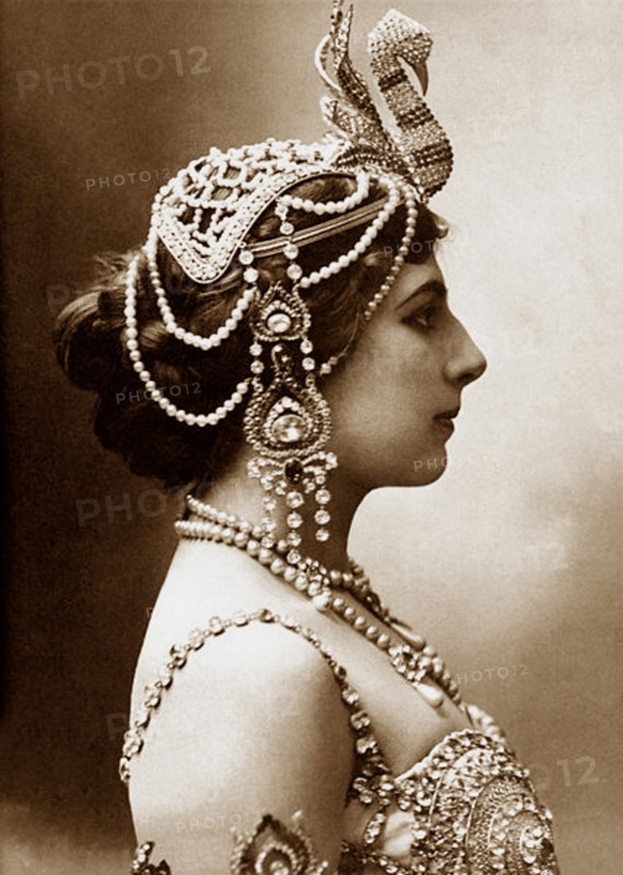 Mata Hari, 1917
