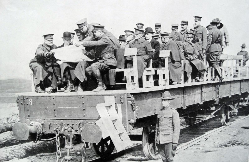 US General pershing with Secretary of war Newton Baker