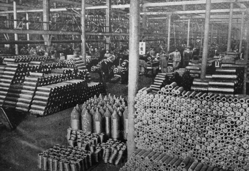 German armaments factory during WWI
