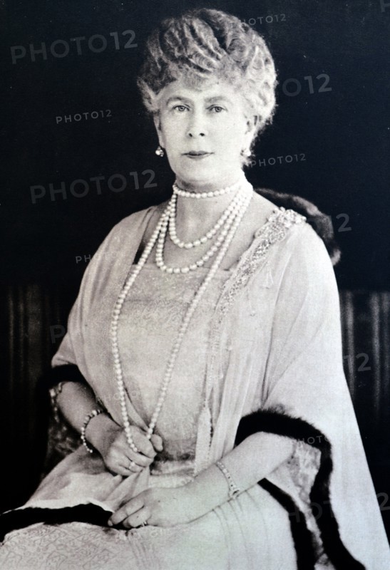 Portrait of Mary of Teck (Queen Mary), wife of King George V.