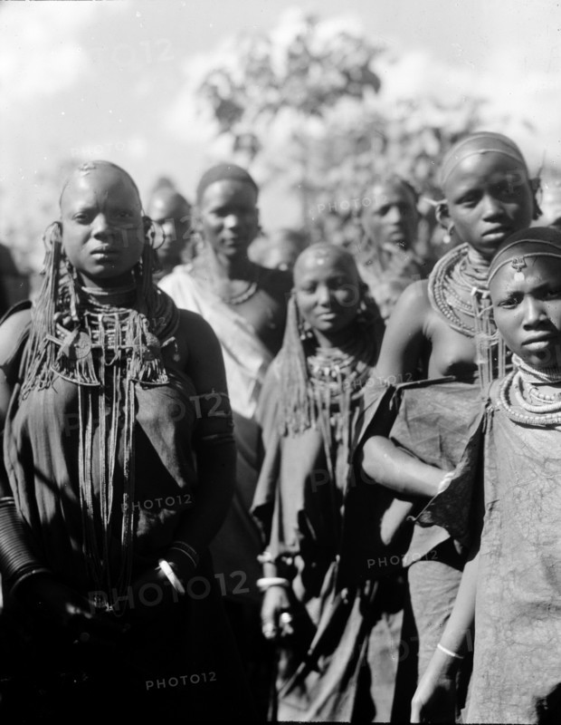 Masai girls and women at the wedding 1936