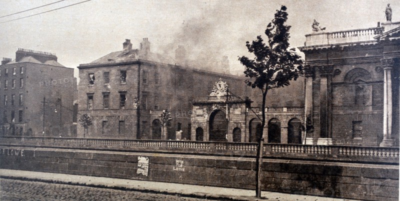 Photograph of the remains of the Four Courts in Dublin