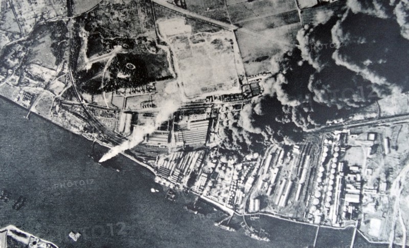 Bombing of east london during WWII