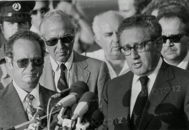 Secretary of State Henry Kissinger with Israeli Foreign Minister Yigal Allon 1974