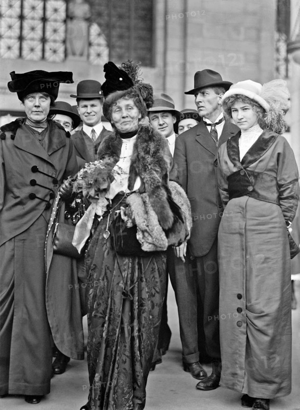 Lucy Burns and Emmeline Pankhurst, American suffragettes