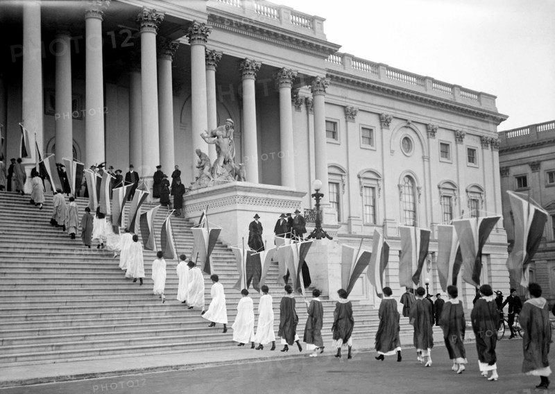 Woman's suffrage protest at congress
