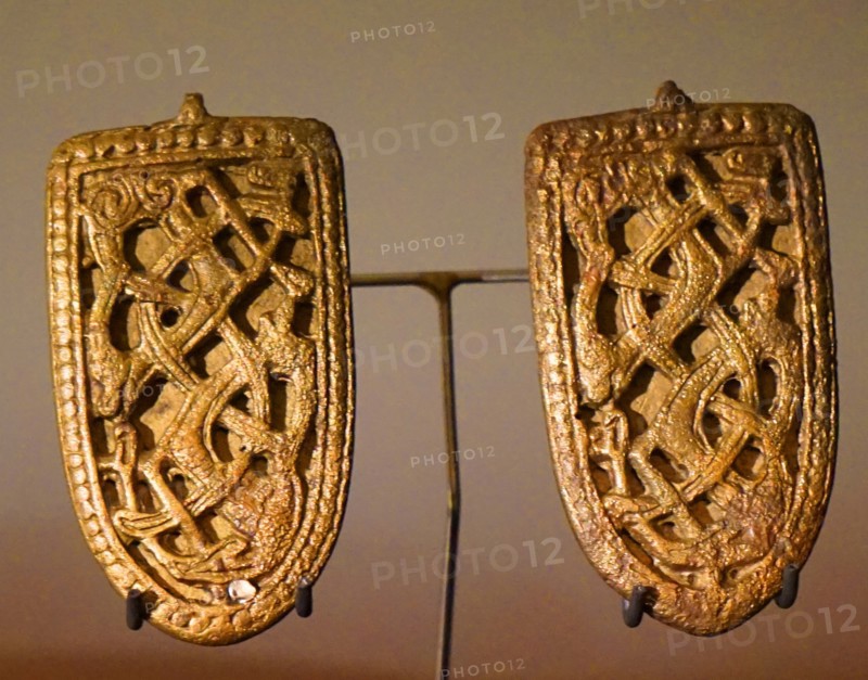 Icelandic Women's brooches, ornamented similarly to that from Viking Age Scandinavia