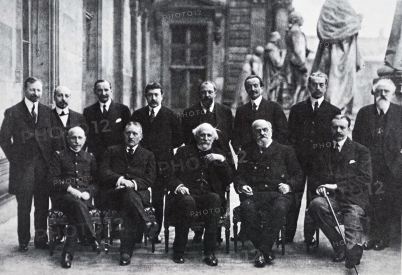 Photograph of the New French Ministry of 1915