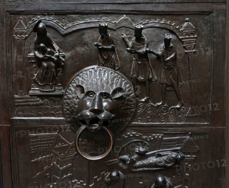 Bronze doors depicting the stories from the bible