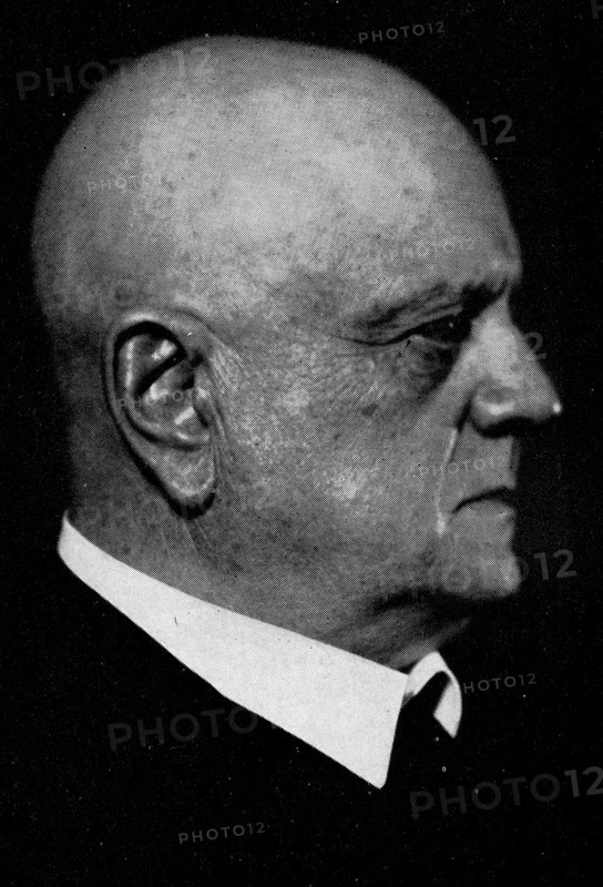 Photograph of Jean Sibelius