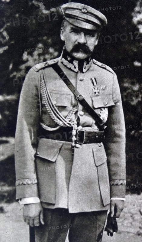 Józef Klemens Pilsudski[a]