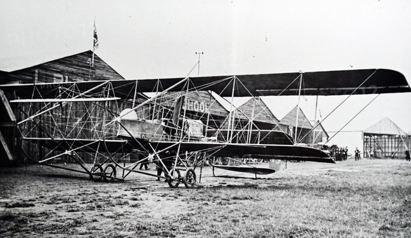 Photograph of Maurice Farman's biplane