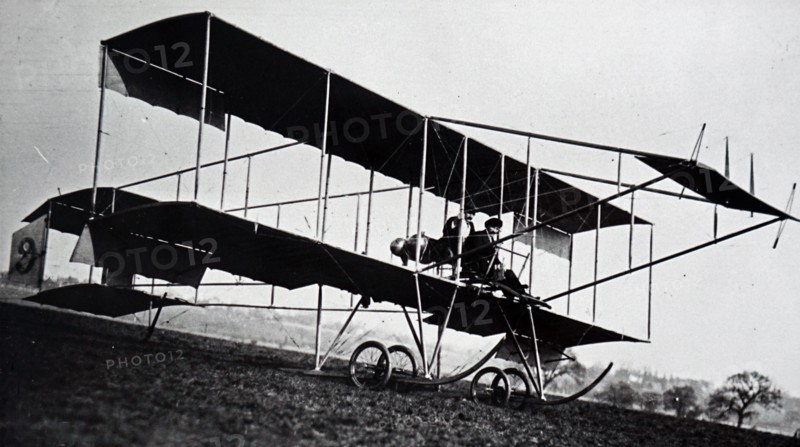 Photograph of Maurice Farman's biplane