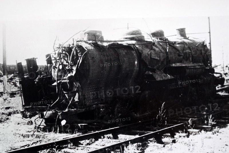 Wreckage of a train at Trappes, 1944