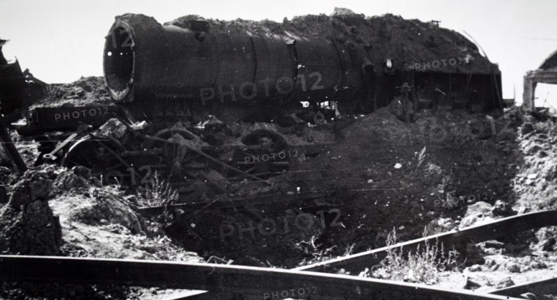 Wreckage of a train at Trappes, 1944