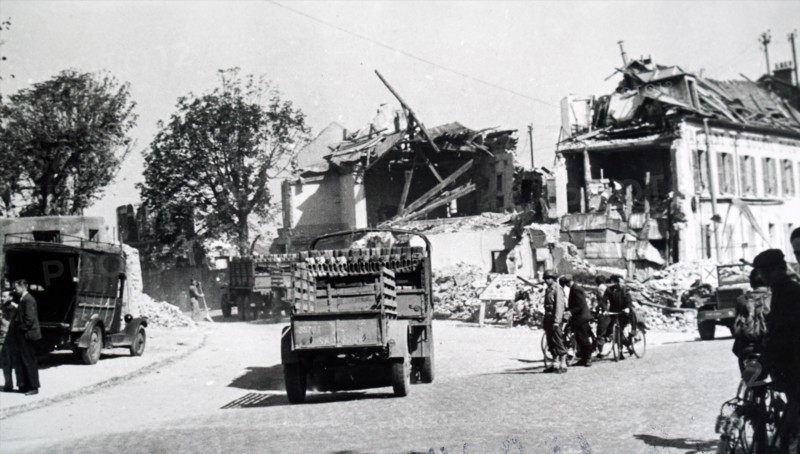 Destruction of the École spéciale militaire de Saint-Cyr, 1944