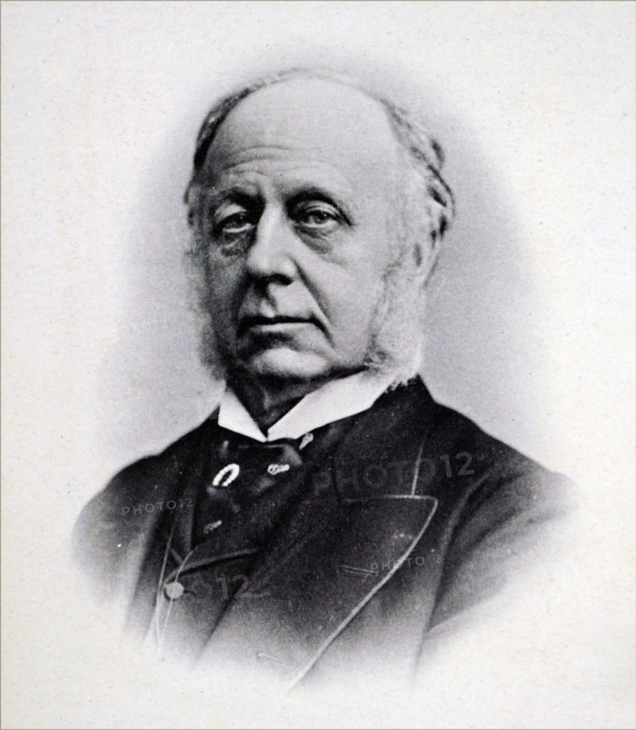 Photographic portrait of William Overend Priestley