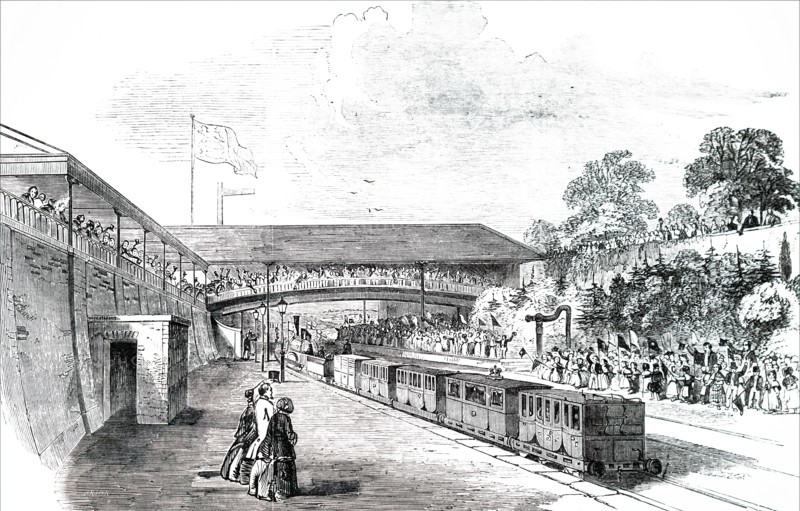 The royal train leaving Cheltenham on he Queen's journey back to London from Balmoral