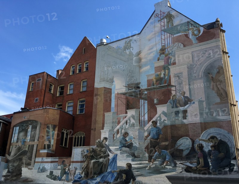 The Beasley Building Mural in Philadelphia by Michael Webb