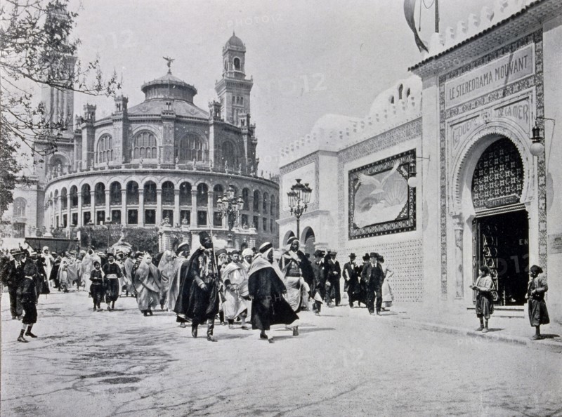 Photograph of a colonial procession at the Trocadero.