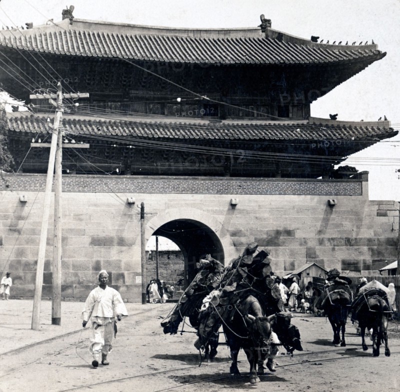 Heunginjimun (Dongdaemun), Eastern Great Gate, one of The Eight Gates of Seoul