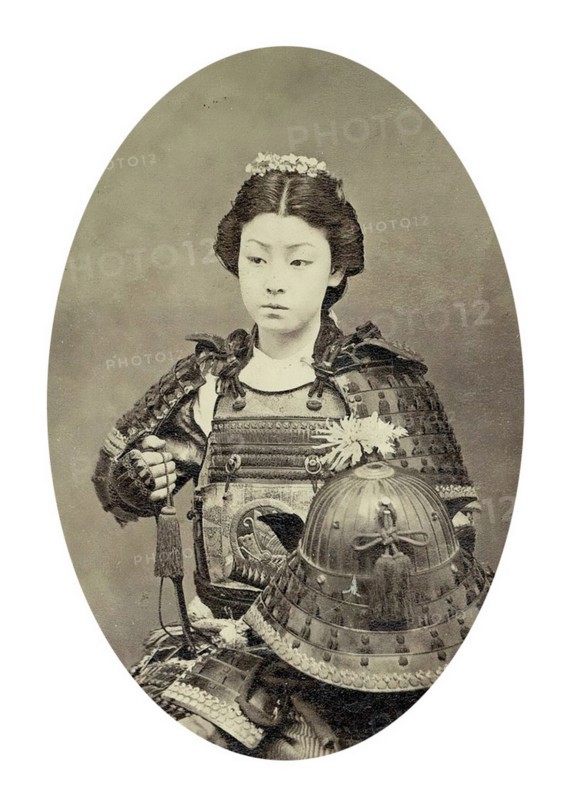 Onna-bugeisha, female warrior belonging to the Japanese nobility