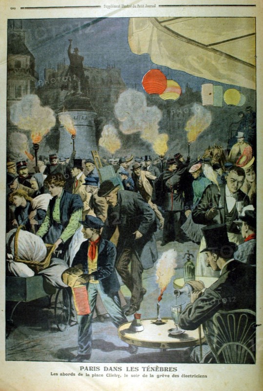 Paris, les abords de la place Clichy