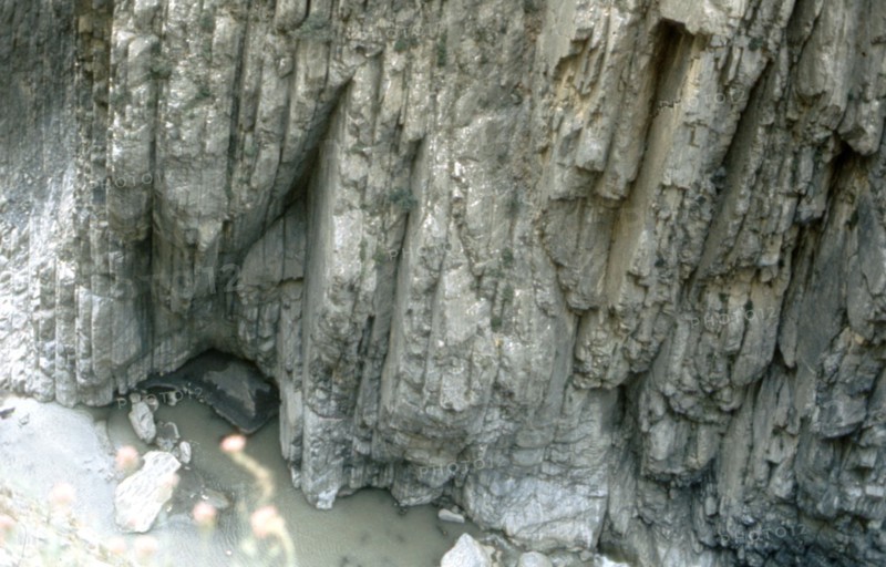 Gorges de Kherrata (Lieu du massacre du 8 mai 1945)