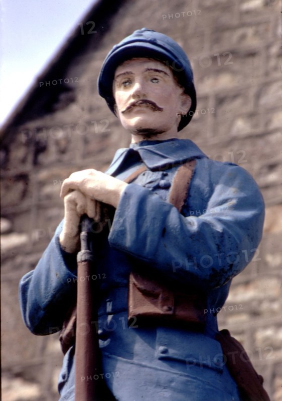 Saint-Martin-de-Landelles. Monument aux morts de la Première Guerre Mondiale
