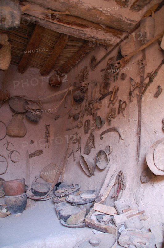 Greniers fortifiés du sud marocain, ou agadirs.