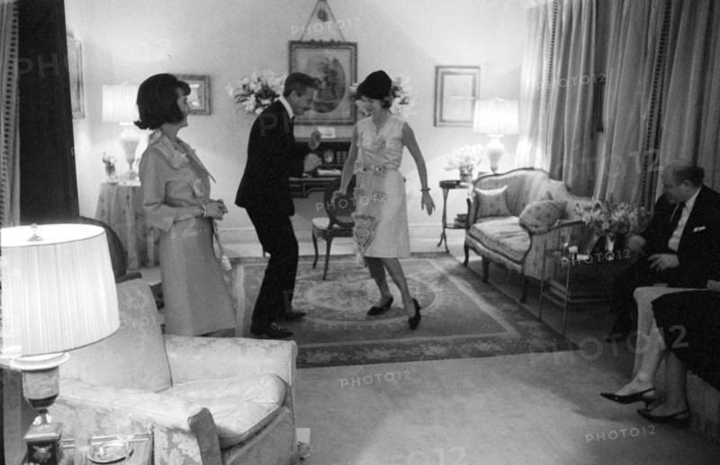 Jackie Kennedy dances the twist, 1962