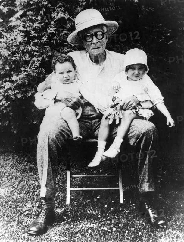 John D. Rockefeller et ses deux arrière-petits-fils, 1937