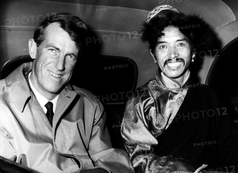 Sir Edmund Hillary et son sherpa Tensing Norgay, décembre 1960