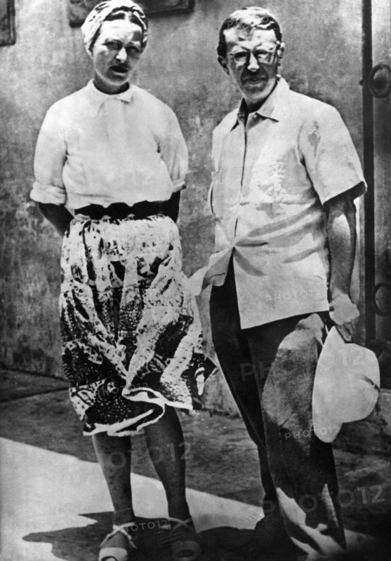 Simone de Beauvoir  *09.01.1908-14.04.1986+
Schriftstellerin, Frankreich


mit Jean-Paul Sartre
- 1959