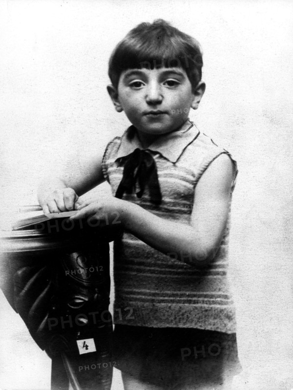 Charles Aznavour enfant, vers 1930