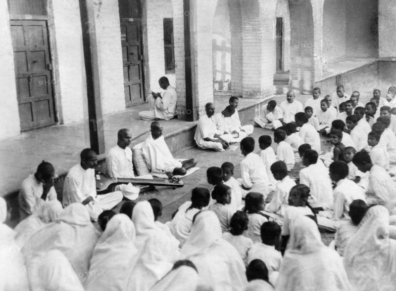 Mahatma Gandhi, 1930