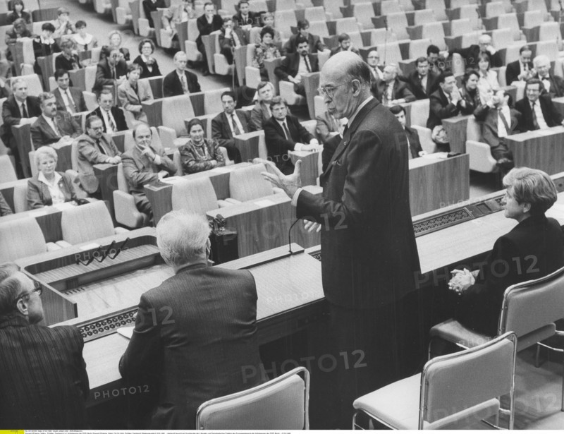Giscard d'Estaing, Val‚ry - Politiker, Frankreich/ i.d. Volkskammer der DDR, Berlin