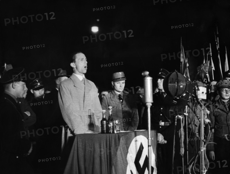 Buecherverbrennung 1933