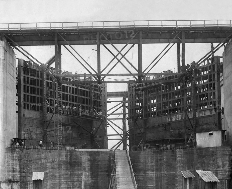 Construction du Canal de Panama
