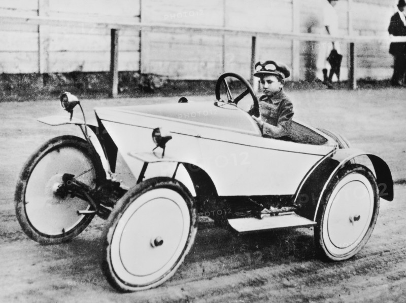 Ferdinand Anton Ernst Porsche