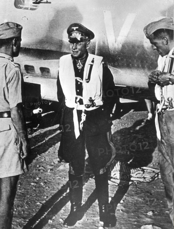Erwin Rommel, Generalfeldmarschall, D, Landung in Afrika, um 1941