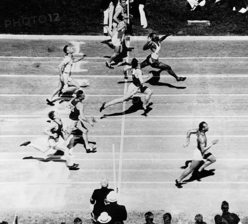 Jesse Owens, 1936