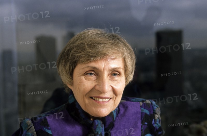 Anne Golon