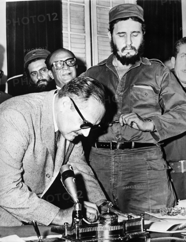 Fidel Castro et Manuel Urrutia à Cuba en 1959