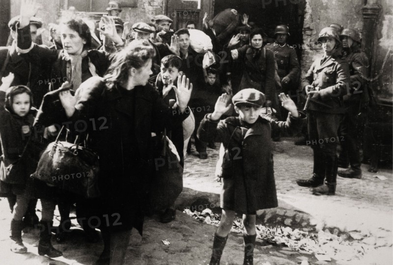 Déportation de la population juive, 1945
