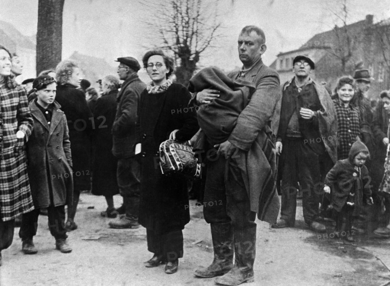 Réfugiés du Front de l'Est, 1945